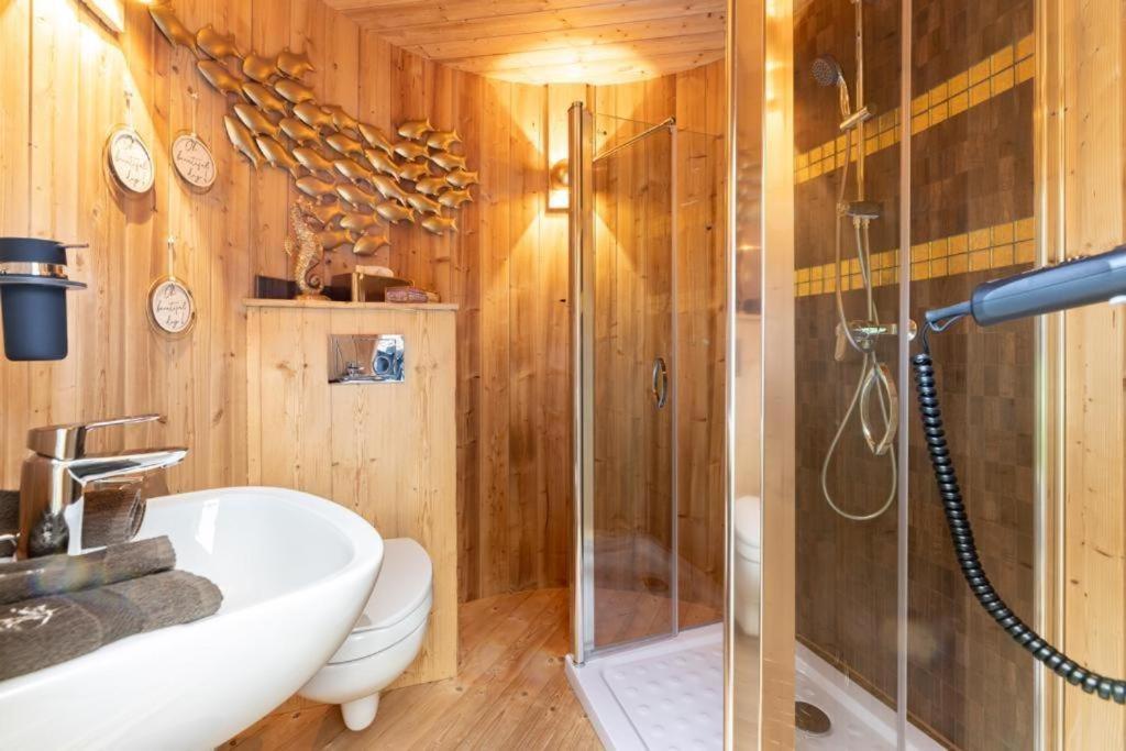 Chalet Vitaspa - Whirlpool & Sauna Privatspa بغنيتس المظهر الخارجي الصورة