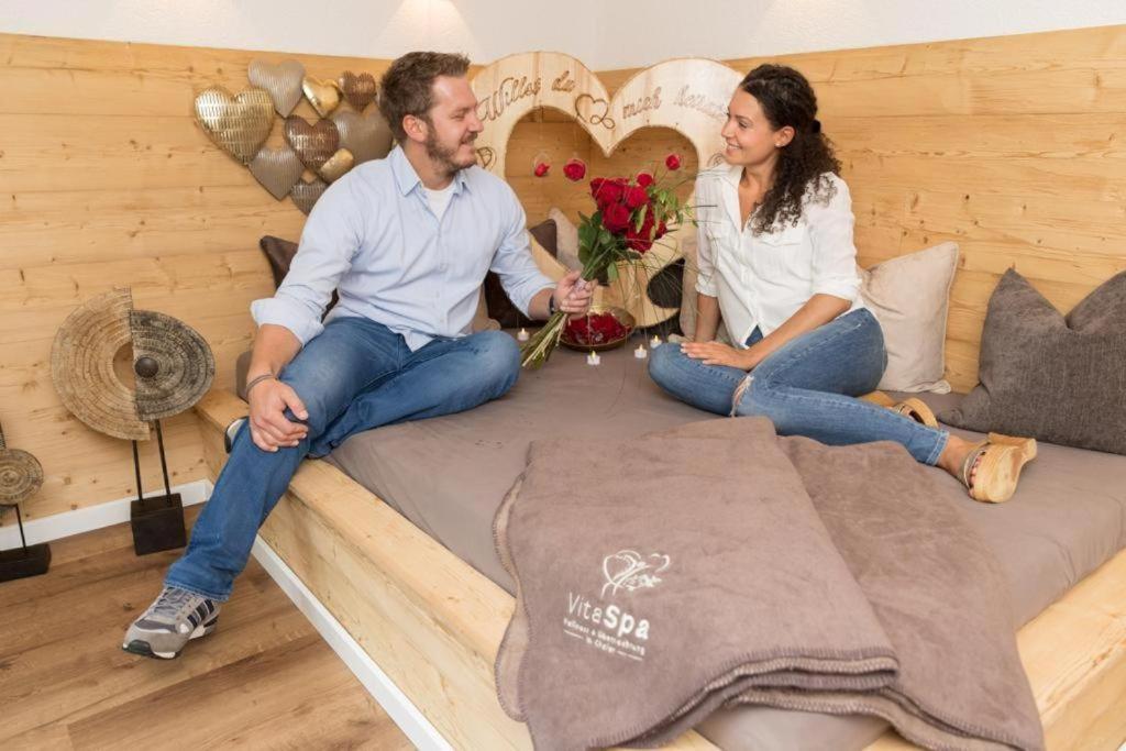 Chalet Vitaspa - Whirlpool & Sauna Privatspa بغنيتس المظهر الخارجي الصورة