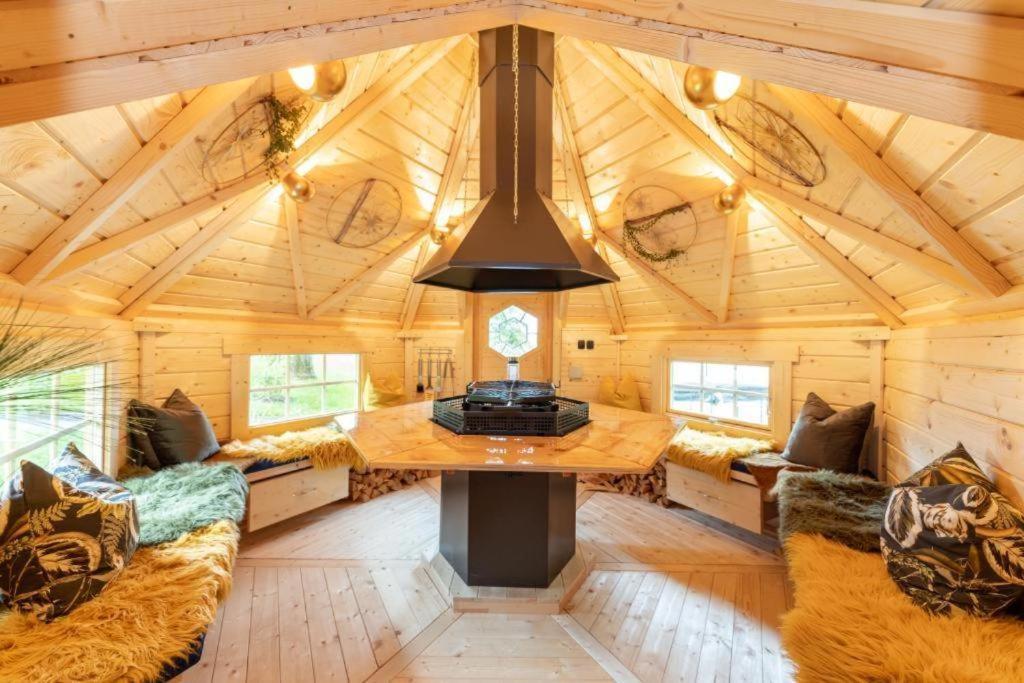 Chalet Vitaspa - Whirlpool & Sauna Privatspa بغنيتس المظهر الخارجي الصورة